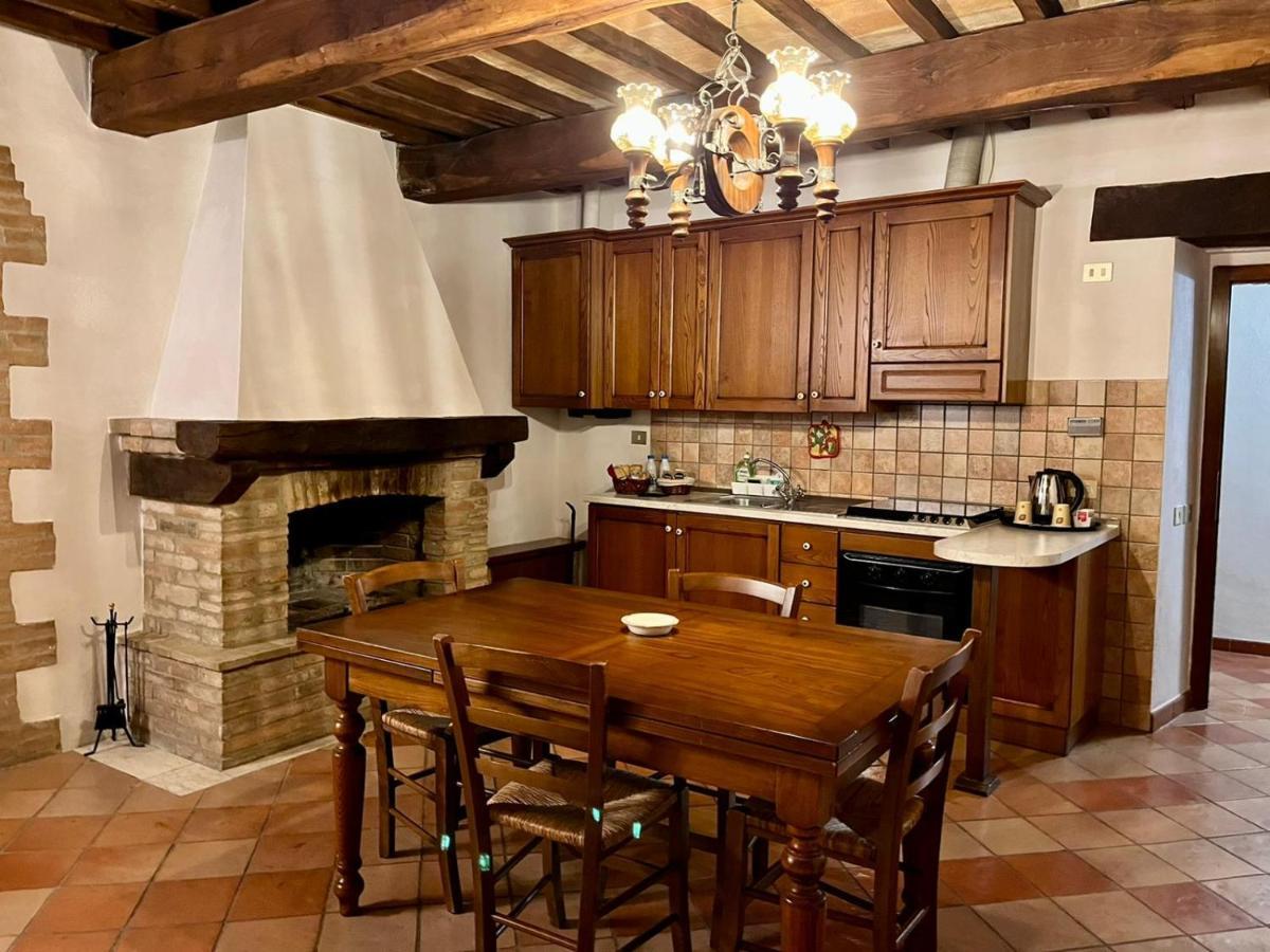 Agriturismo Le Querciole In Val D'Orcia بانيو فينيوني المظهر الخارجي الصورة