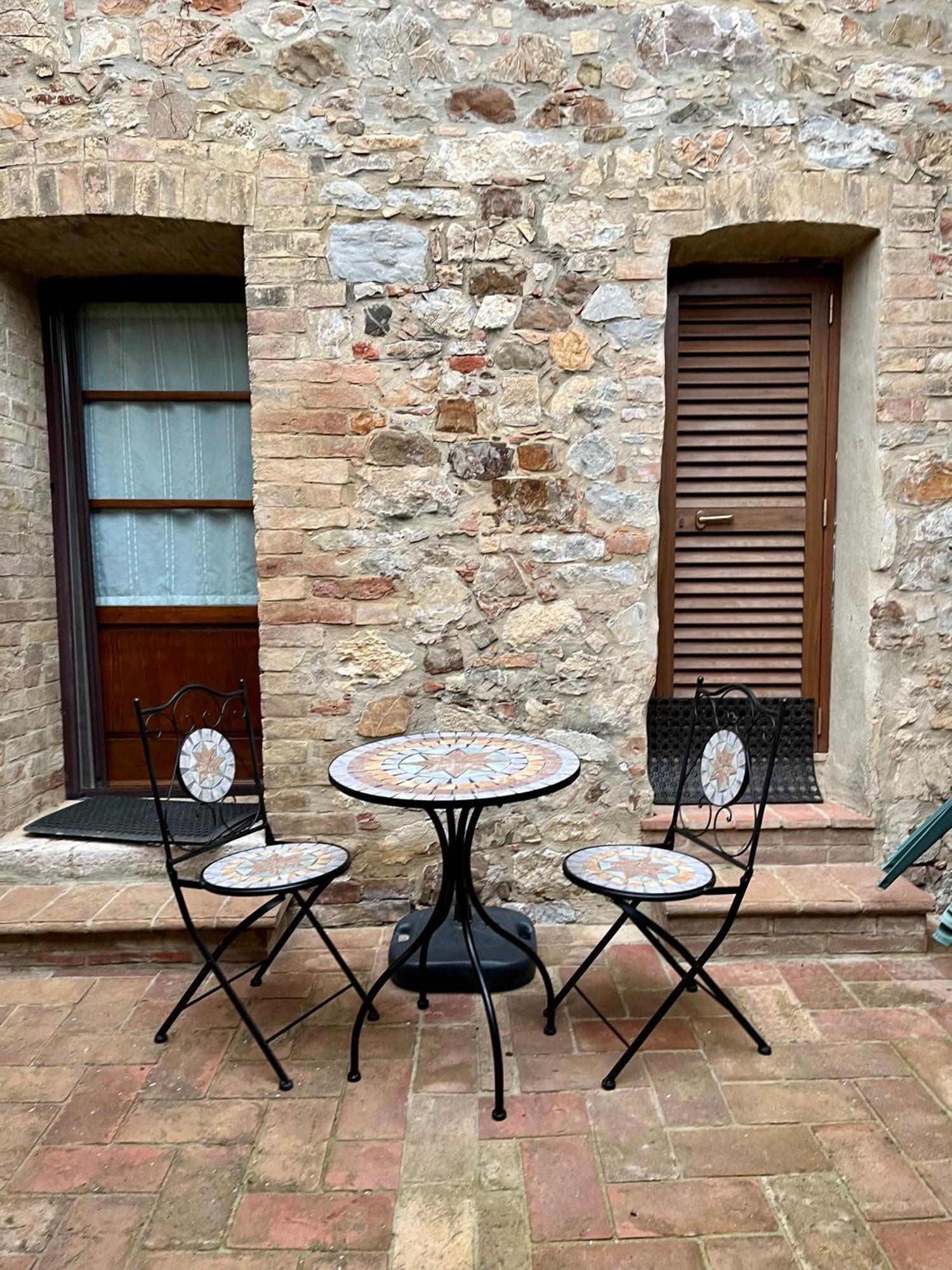 Agriturismo Le Querciole In Val D'Orcia بانيو فينيوني المظهر الخارجي الصورة