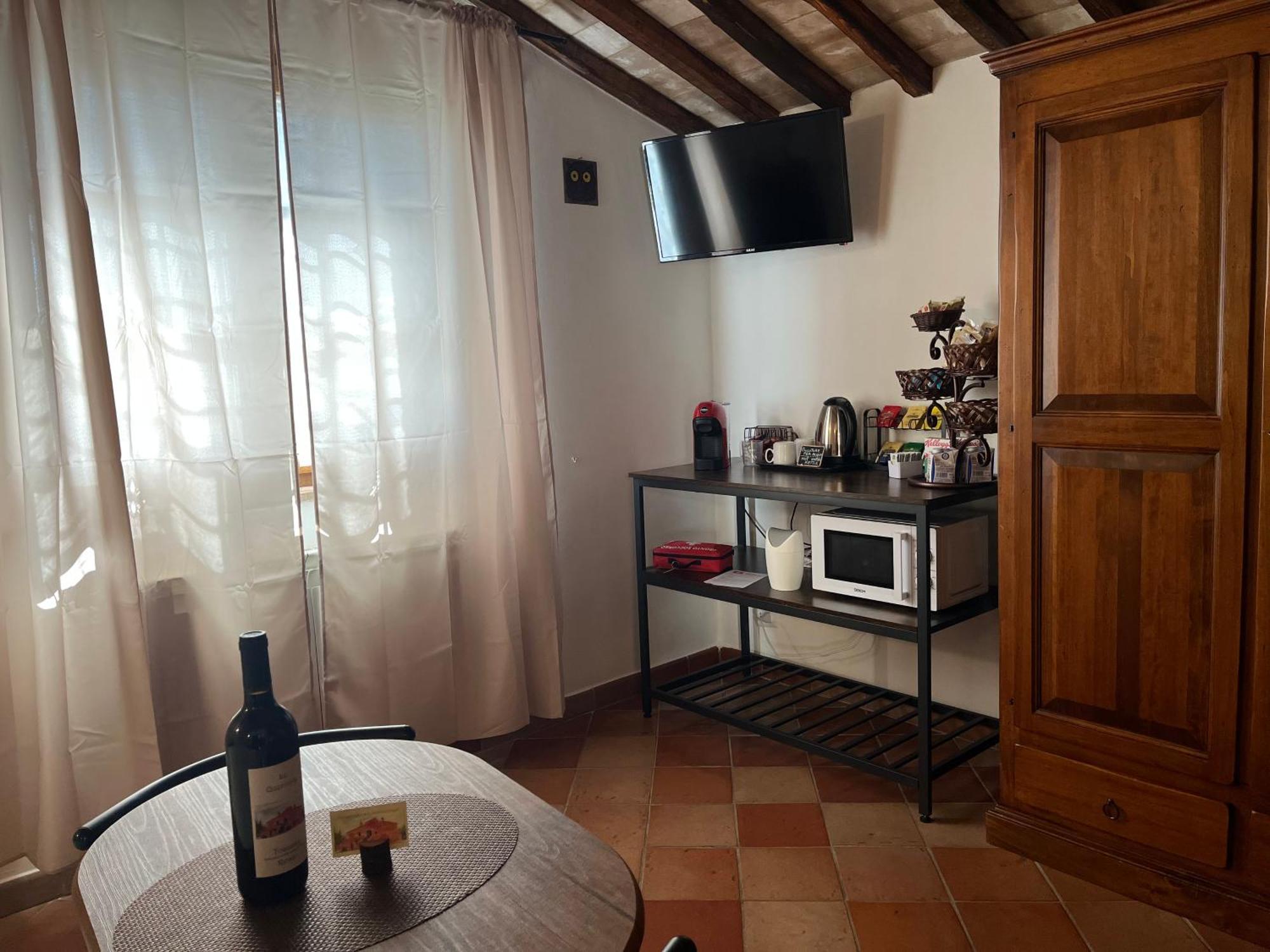 Agriturismo Le Querciole In Val D'Orcia بانيو فينيوني الغرفة الصورة